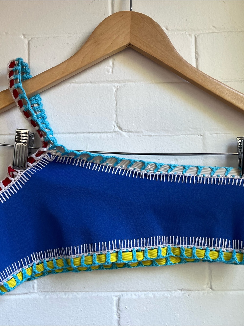 KIINI “Tuesday” Bikini Set One Shoulder top and Classic bottoms Size Medium